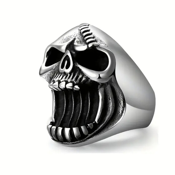 Skull ring - Picture 1 of 5